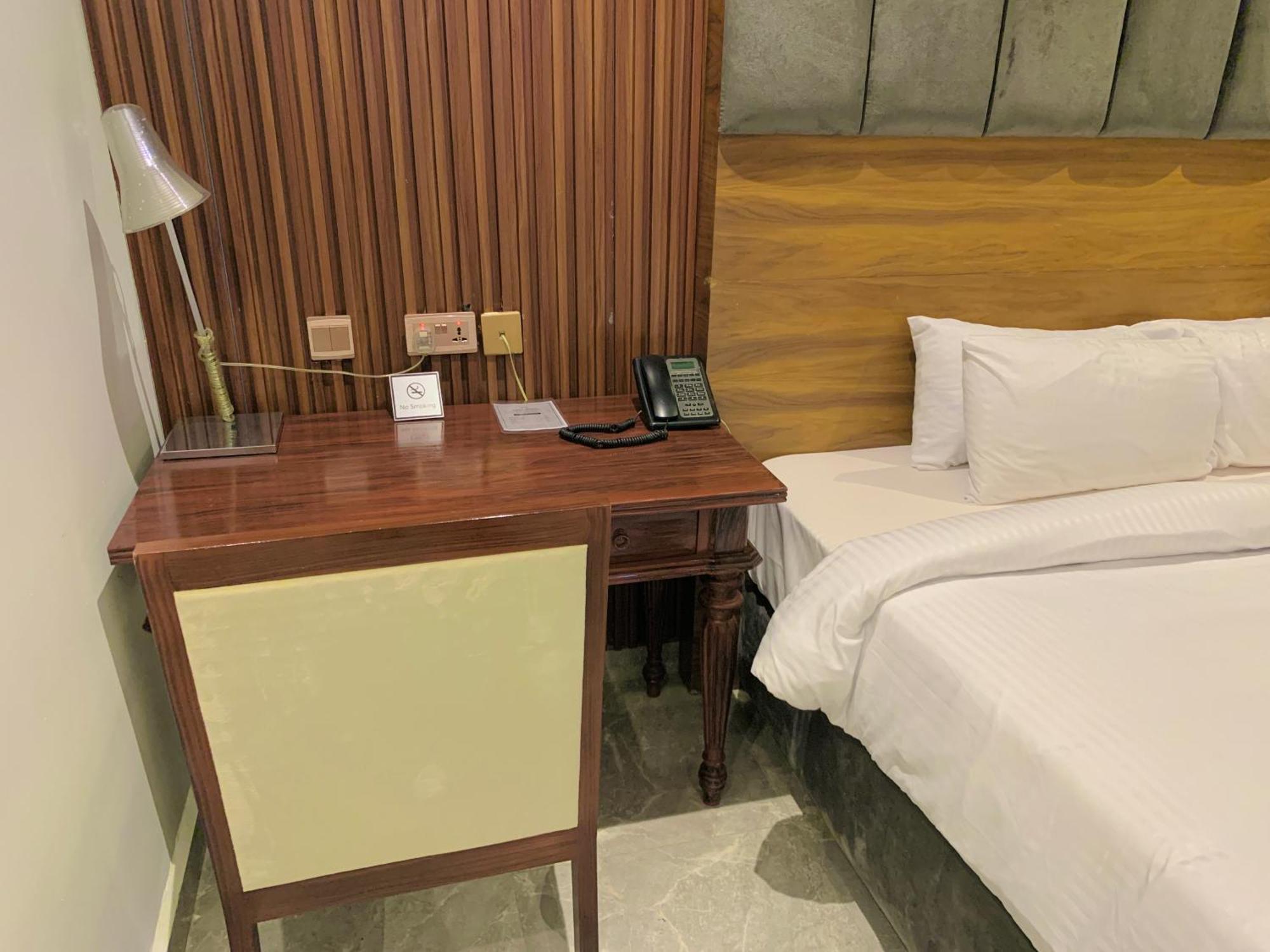 Amor Hotels Абуджа Экстерьер фото