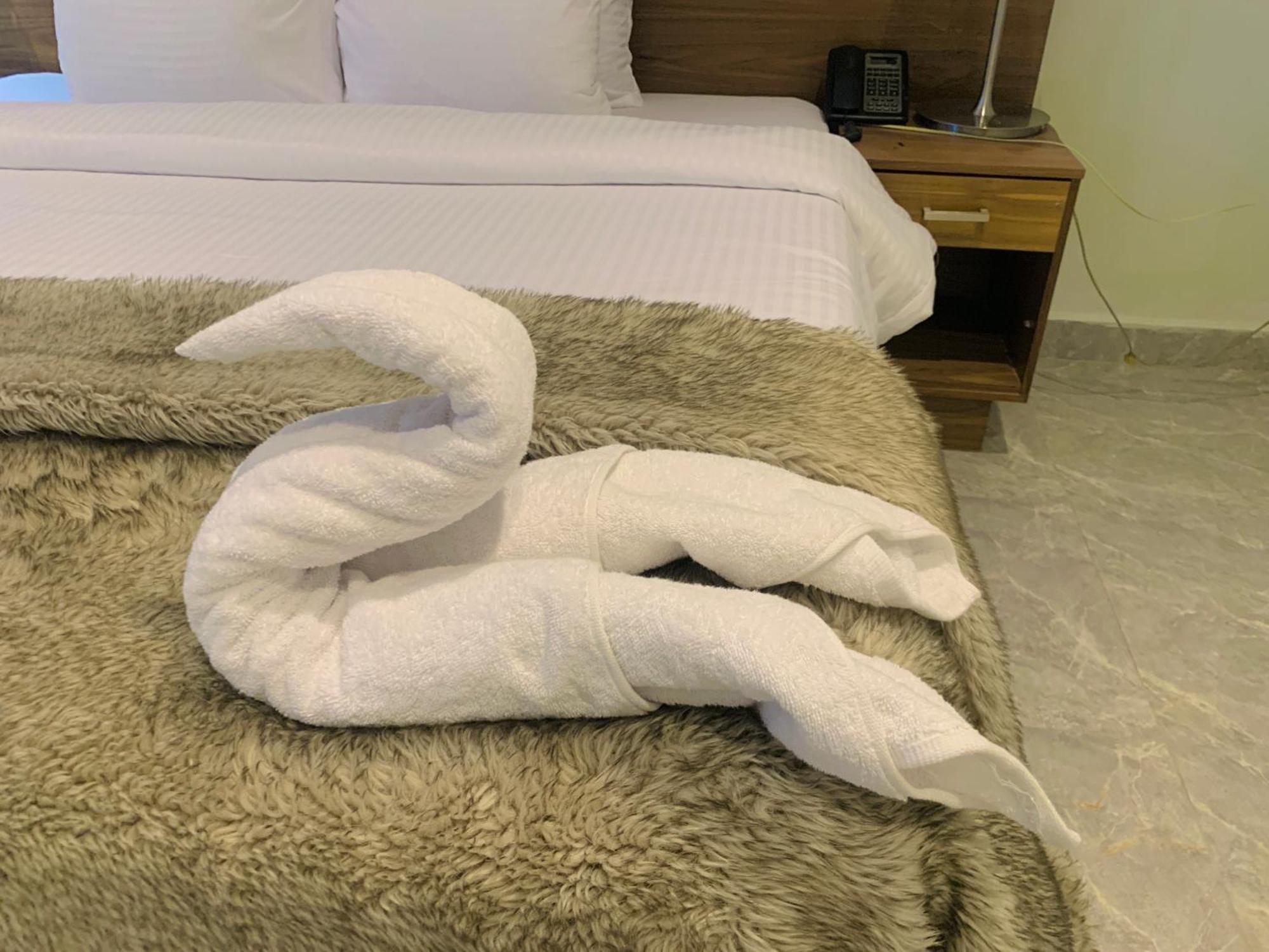 Amor Hotels Абуджа Экстерьер фото