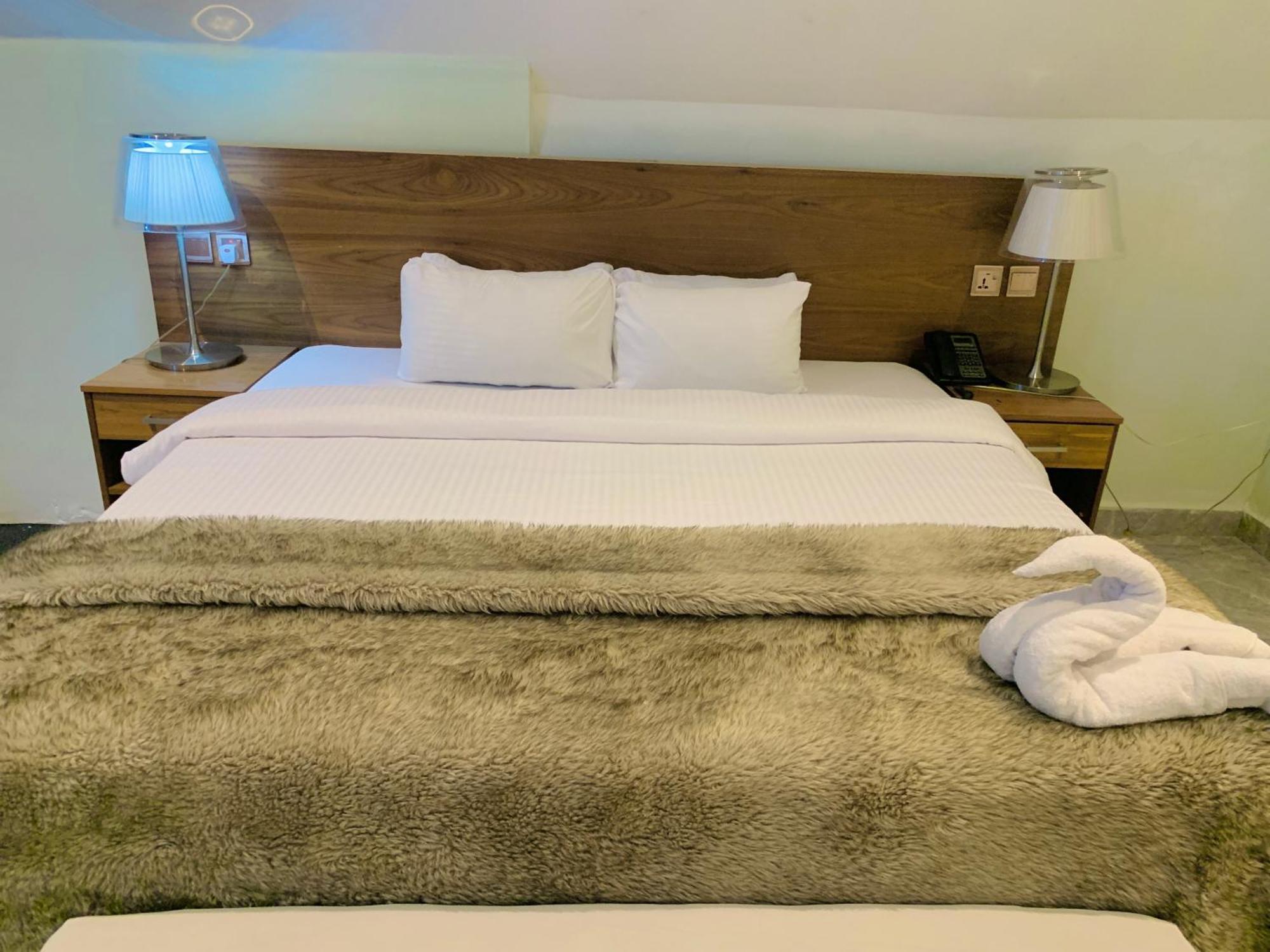 Amor Hotels Абуджа Экстерьер фото